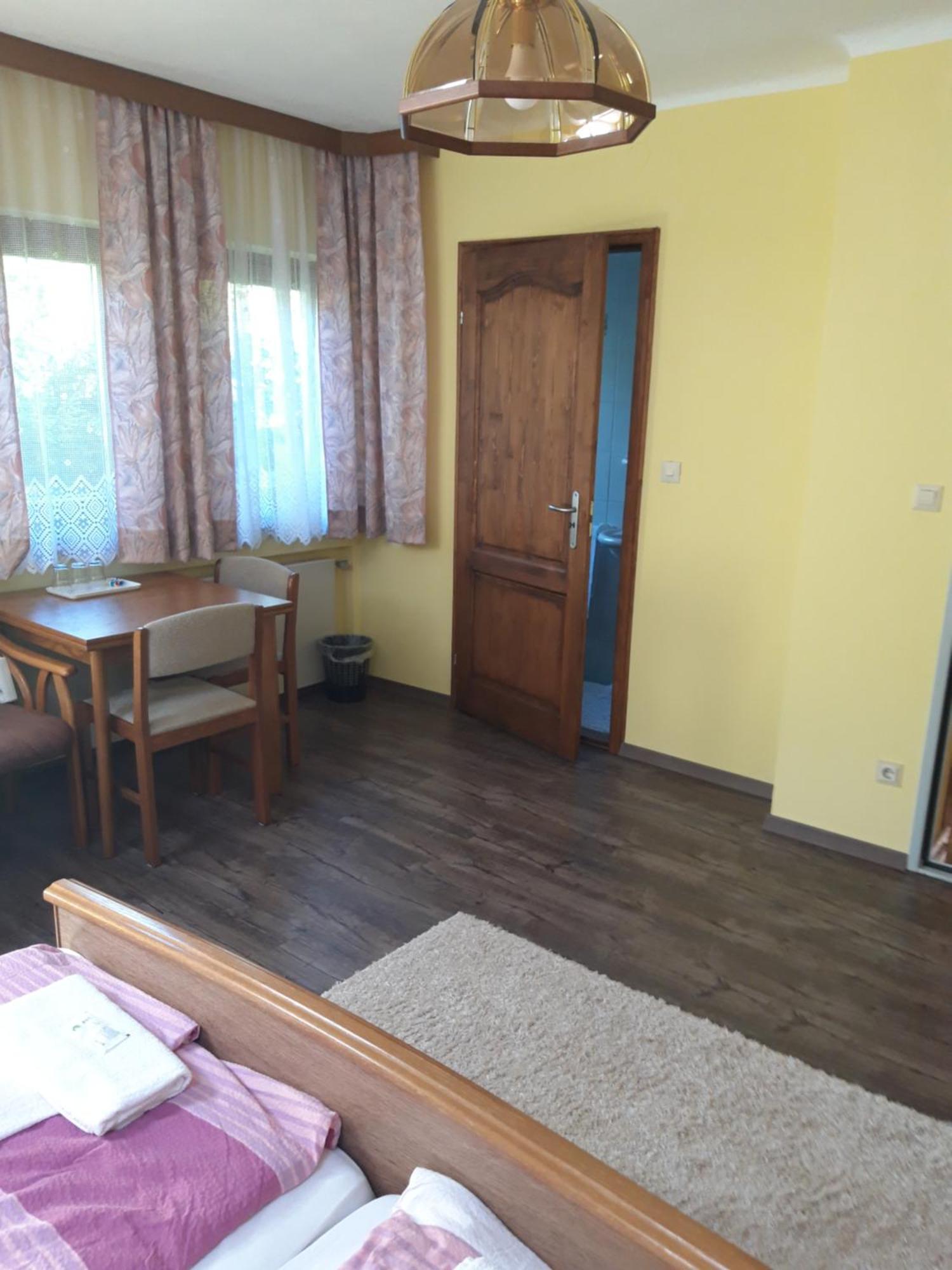 Haus-Erzberg Bed & Breakfast Vordernberg ภายนอก รูปภาพ